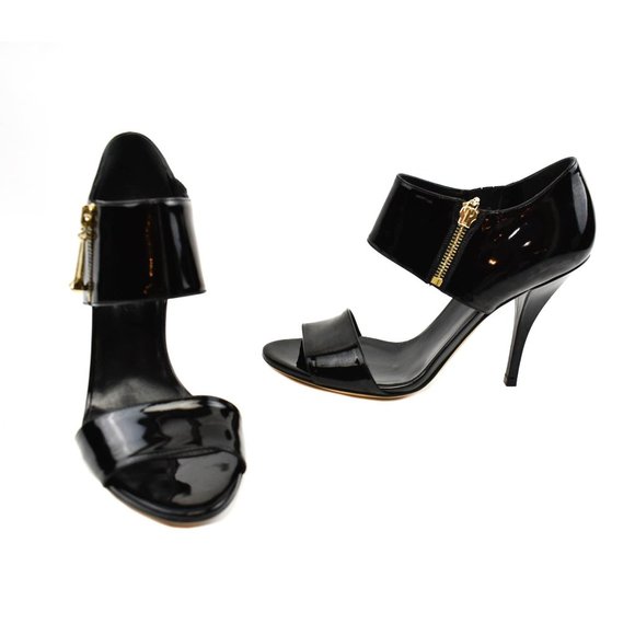 Gucci Shoes - GUCCI: Black, Patent Leather Mary Jane Strappy Sandals Heels Size: 8.5